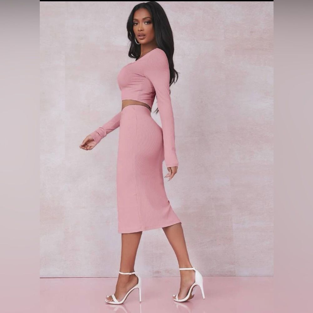 SHEIN SXY Solid Crop Tee & Split Thigh Skirt Set